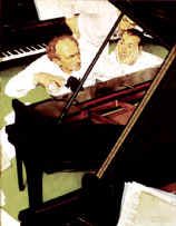 Jeff Raleigh's Piano Solo  52739.JPG (66512 bytes)
